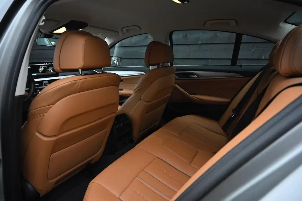 BMW 5-serie 530e Business Edition Plus NL Auto uit 2021, foto 15