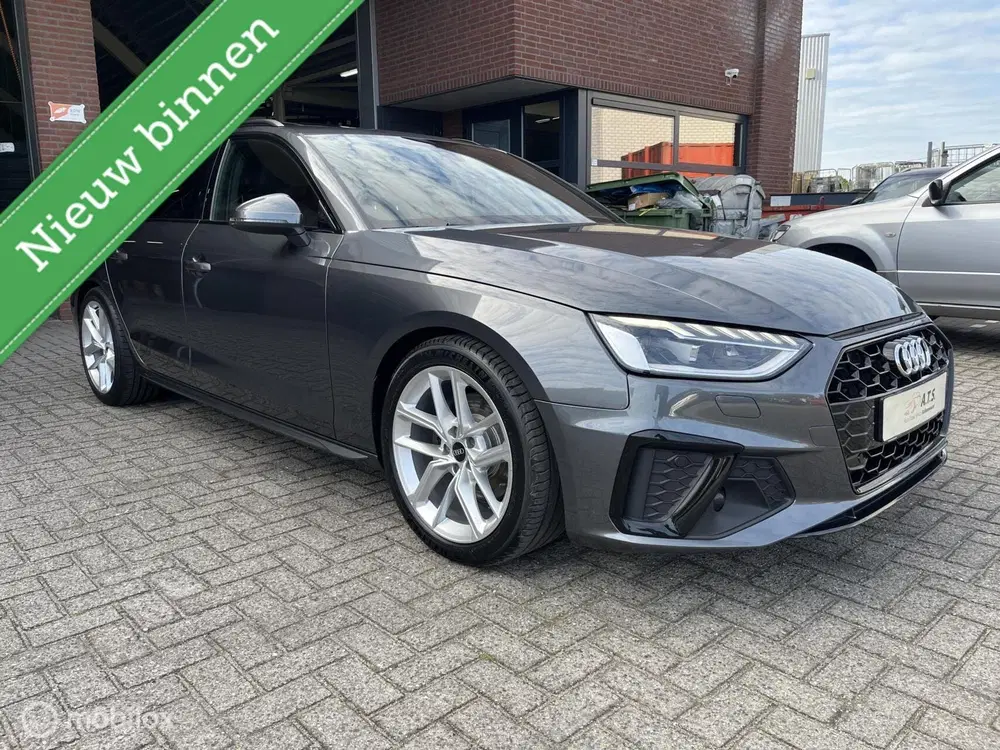 Audi A4 35 TFSI S-LINE MATRIX*PANO-DAK*CAMERA*TREK uit 2021, foto 3