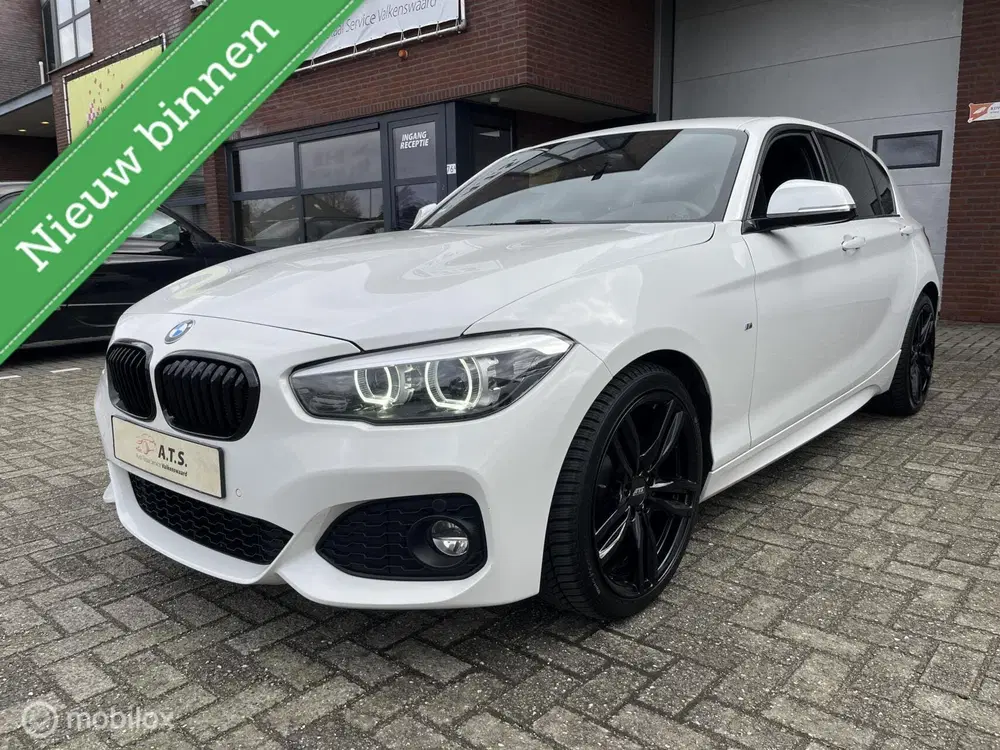 BMW 1-serie LCI 118i M-PAKKET*LED*NAVI*PDC*CRUISE* uit 2019