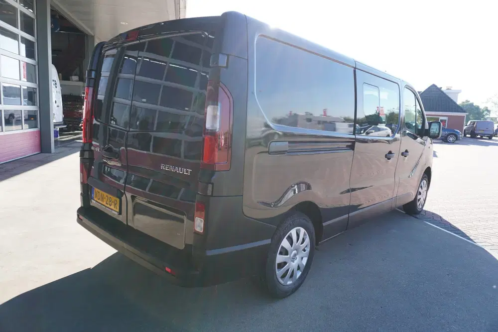 Renault Trafic 1.6 dCi T29 L2H1 125PK Dubbelcabine Work E uit 2019, foto 4