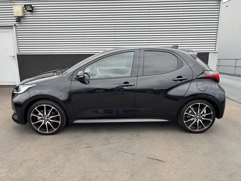 Toyota Yaris 1.5 Hybrid GR Sport Nieuw geleverd uit 2023, foto 3