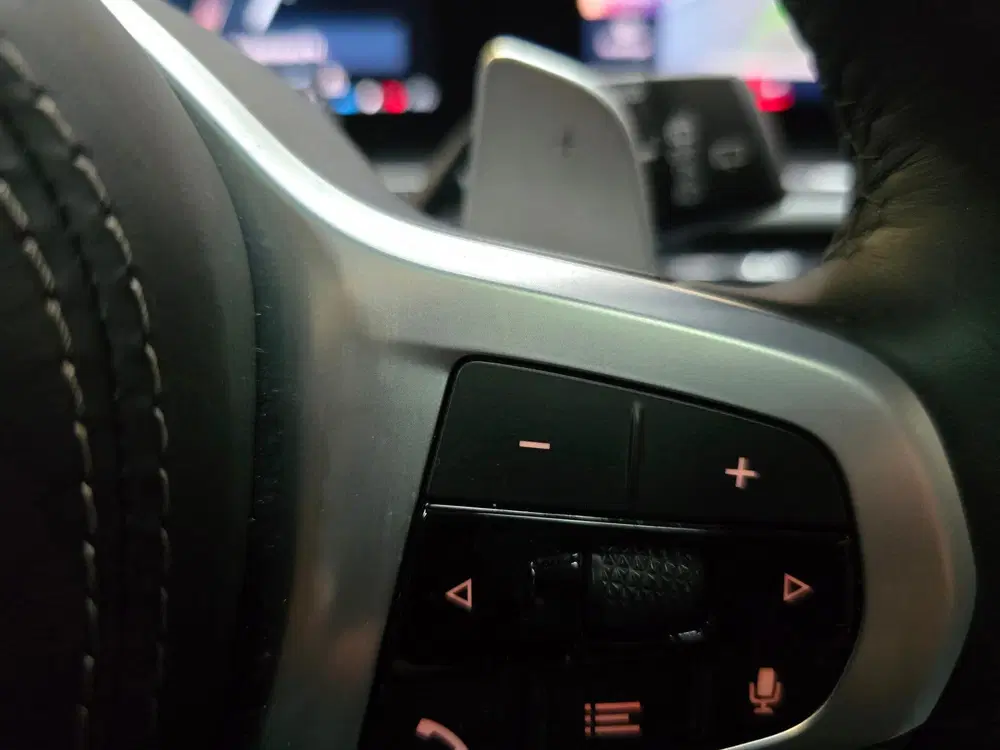 BMW X7 4.0 D M Sport Pano Softclose Ambiente Came uit 2025, foto 13