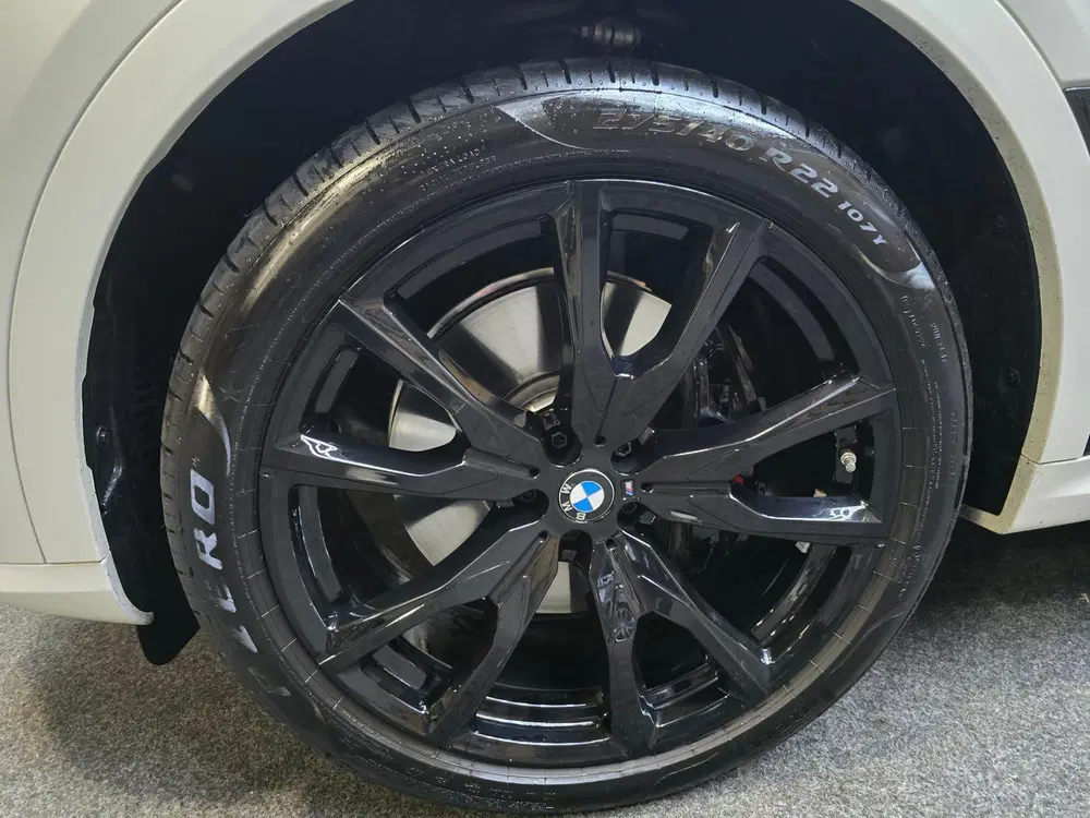 BMW X7 4.0 D M Sport Pano Softclose Ambiente Came uit 2025, foto 2