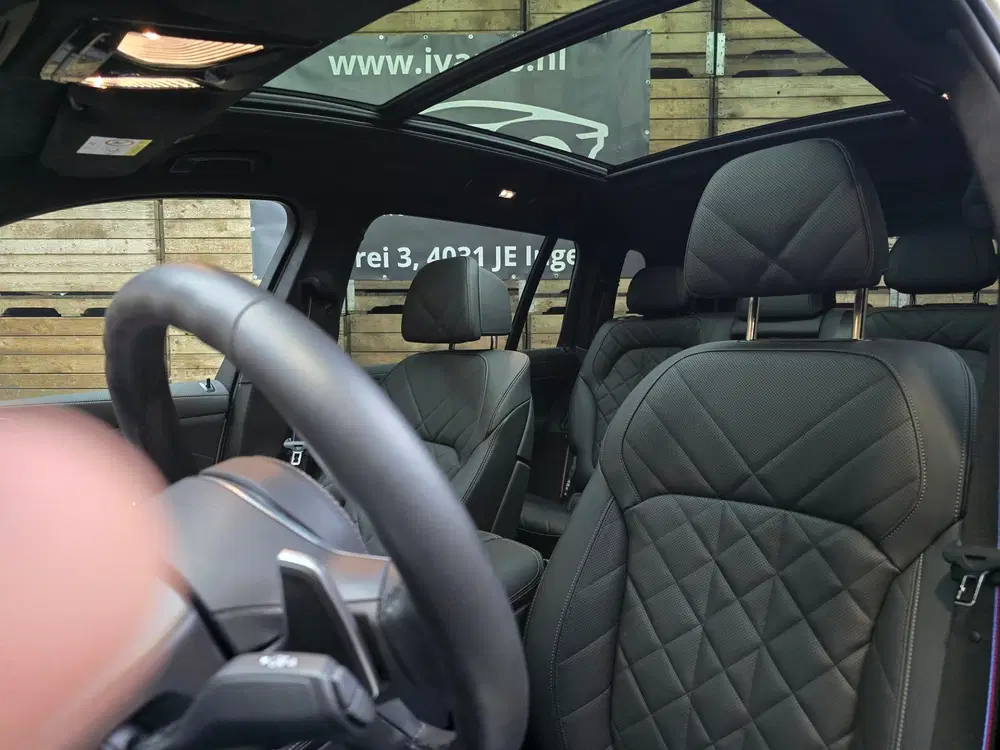 BMW X7 4.0 D M Sport Pano Softclose Ambiente Came uit 2025, foto 6