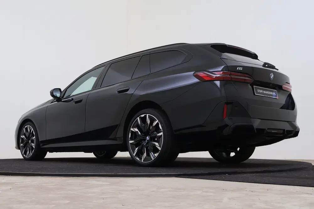 BMW i5 eDrive40 M Sport uit 2026, foto 11
