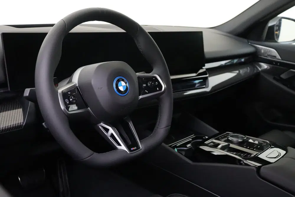 BMW i5 eDrive40 M Sport uit 2026, foto 3