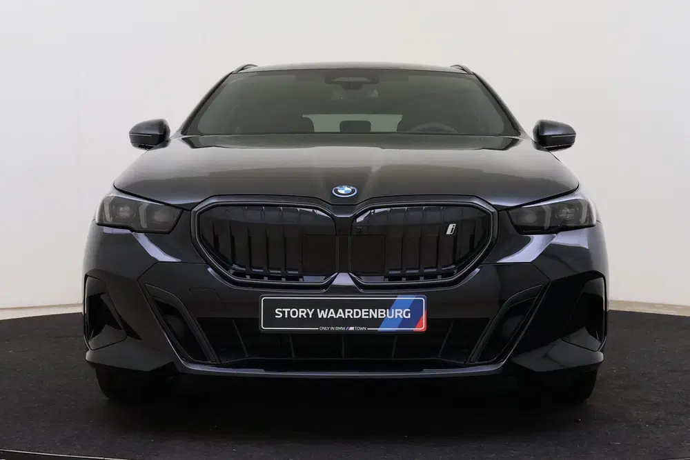 BMW i5 eDrive40 M Sport uit 2026, foto 4