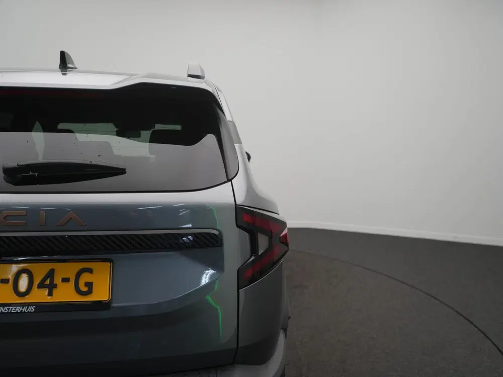 Dacia Bigster 1.8 Hybrid 155 Extreme uit 2025, foto 14