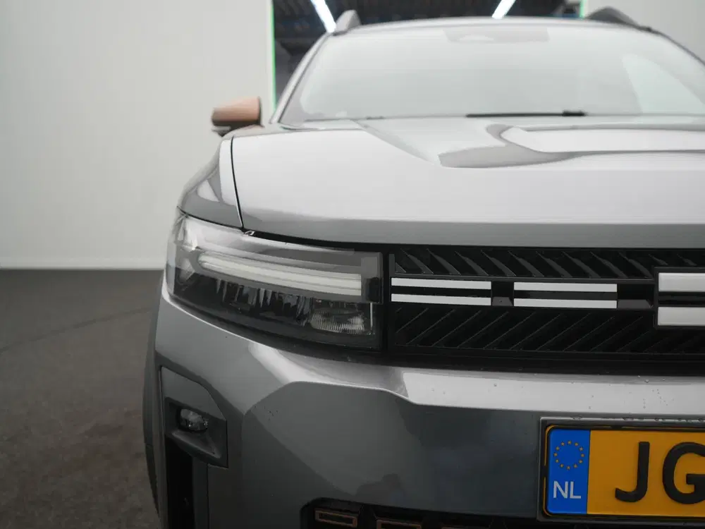 Dacia Bigster 1.8 Hybrid 155 Extreme uit 2025, foto 8