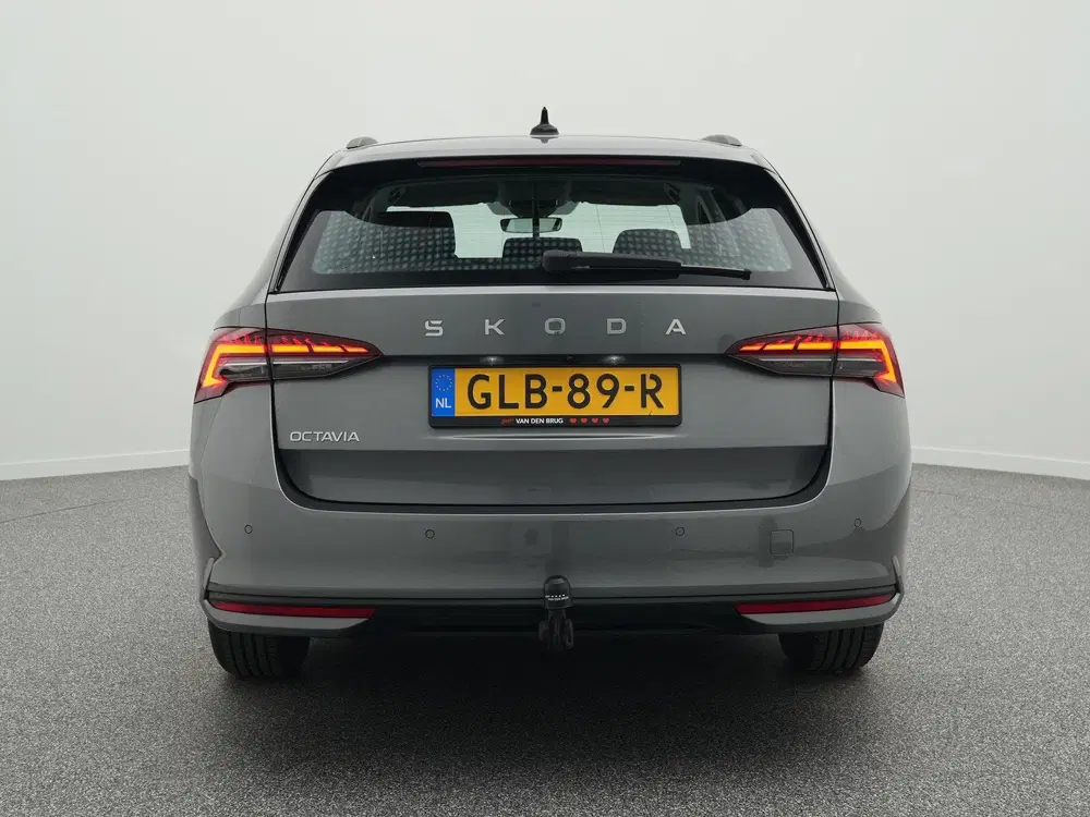 Skoda Octavia 1.5 TSI 115pk MHEV Business Edition uit 2024, foto 5