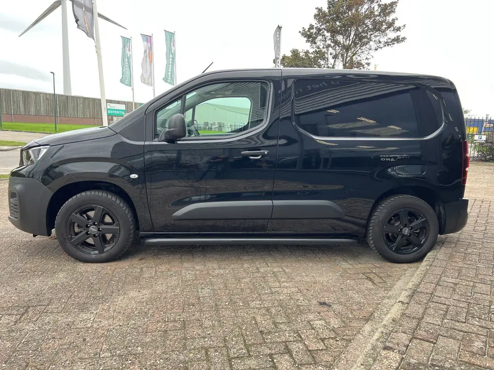Peugeot Partner 1.5 BlueHDi 130 Automaat (bj 2023) uit 2023, foto 13