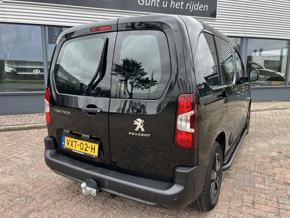 Peugeot Partner 1.5 BlueHDi 130 Automaat (bj 2023) uit 2023, foto 3