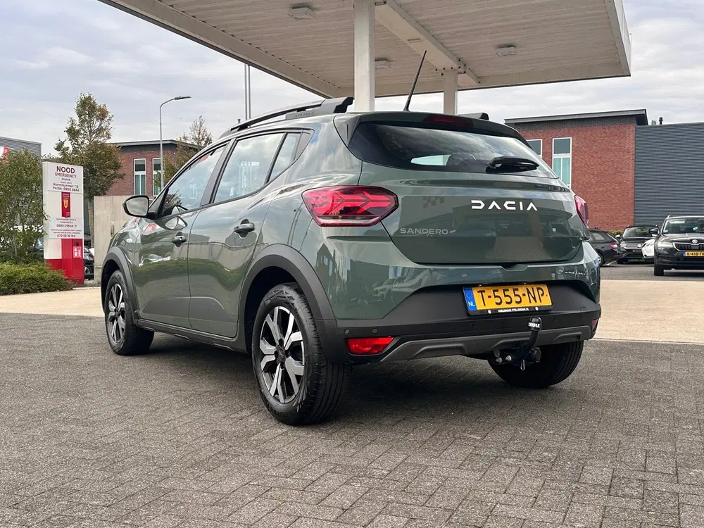 Dacia Sandero 1.0 TCe 110 Expression uit 2023, foto 2