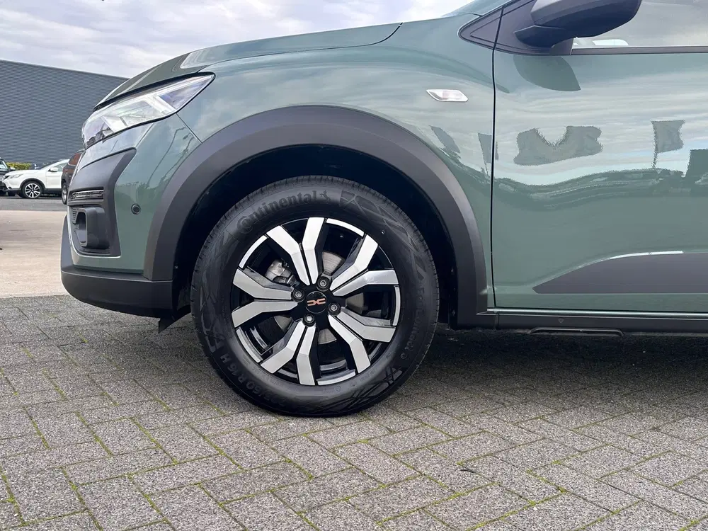 Dacia Sandero 1.0 TCe 110 Expression uit 2023, foto 4