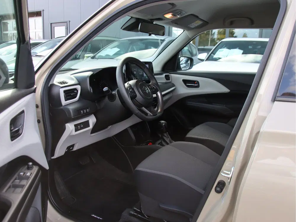 Suzuki Swift 1.2 Select Smart Hybrid Automaat uit 2025, foto 8