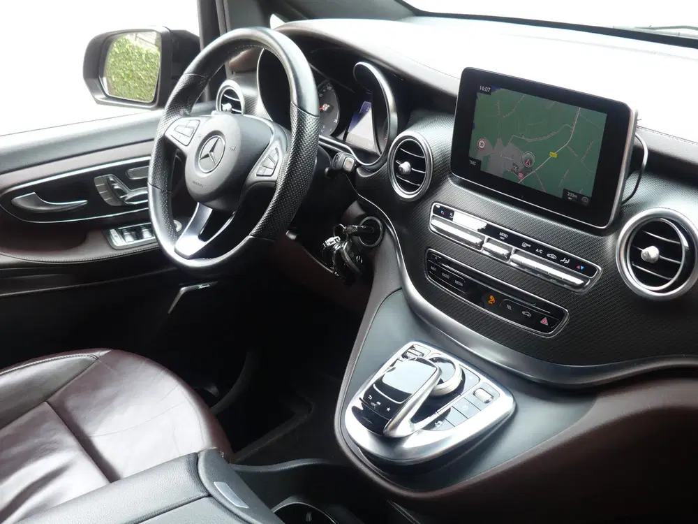 Mercedes-Benz V-Klasse 250d 4-MATIC Exclusive Dubbel Cabine uit 2019, foto 2