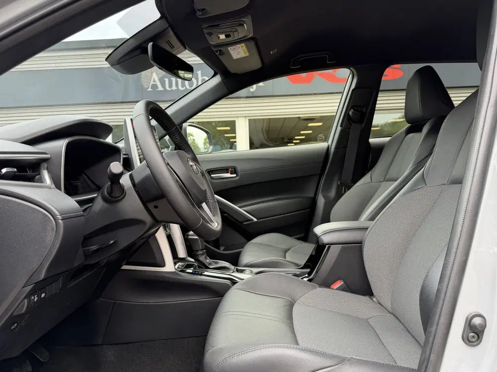 Toyota Corolla Cross Hybrid 200 Style uit 2025, foto 4