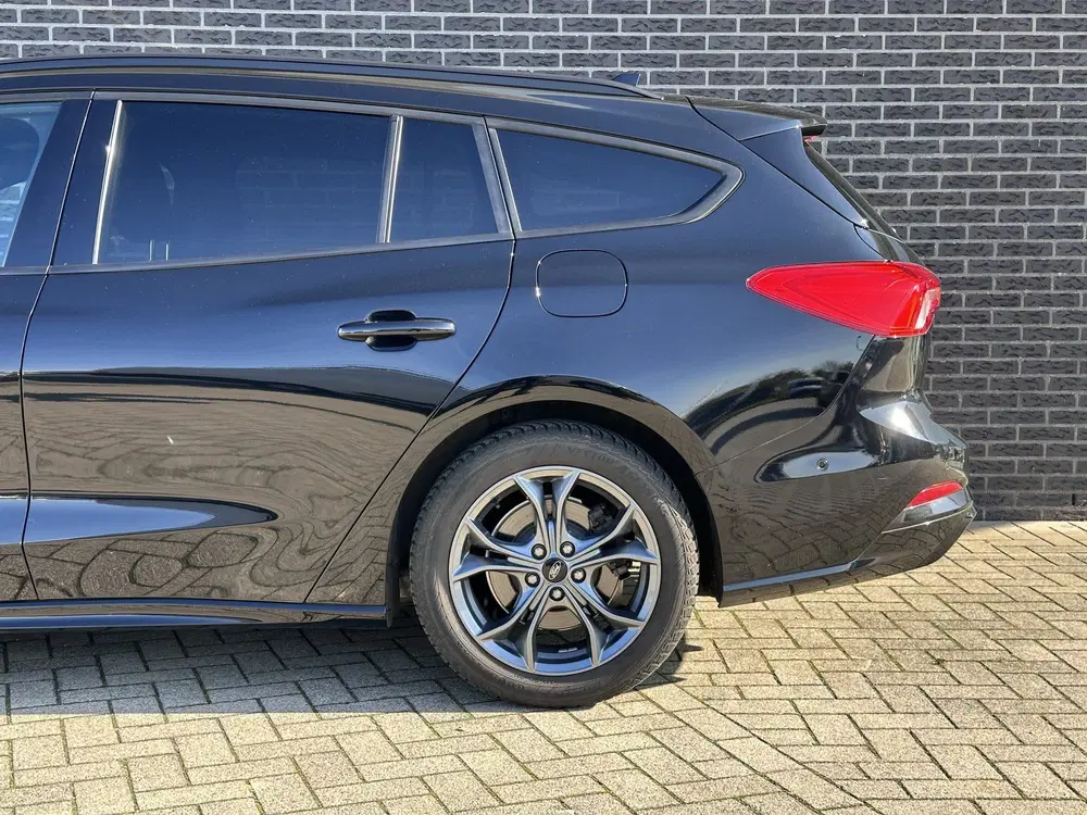 Ford Focus 1.5 EcoBoost ST Line X Business uit 2021, foto 8