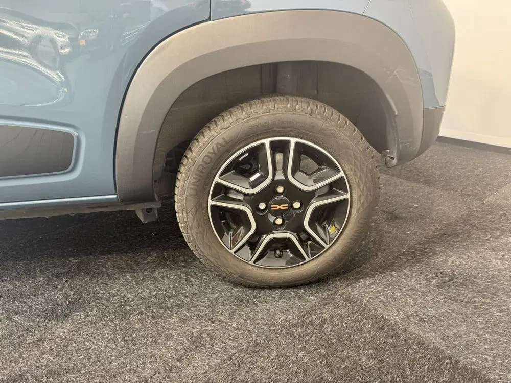 Dacia Spring 24 KWH SOH 99% uit 2024, foto 15