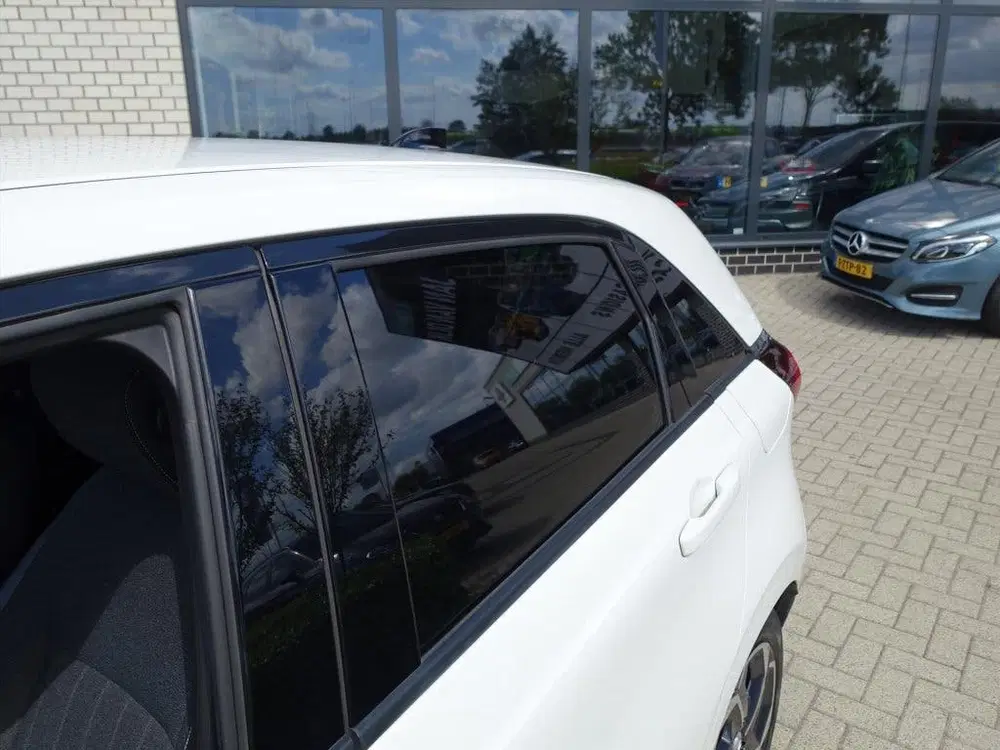 Honda Jazz 1.5 i-MMD 109pk Hybrid CVT Executive Trekh uit 2020, foto 10