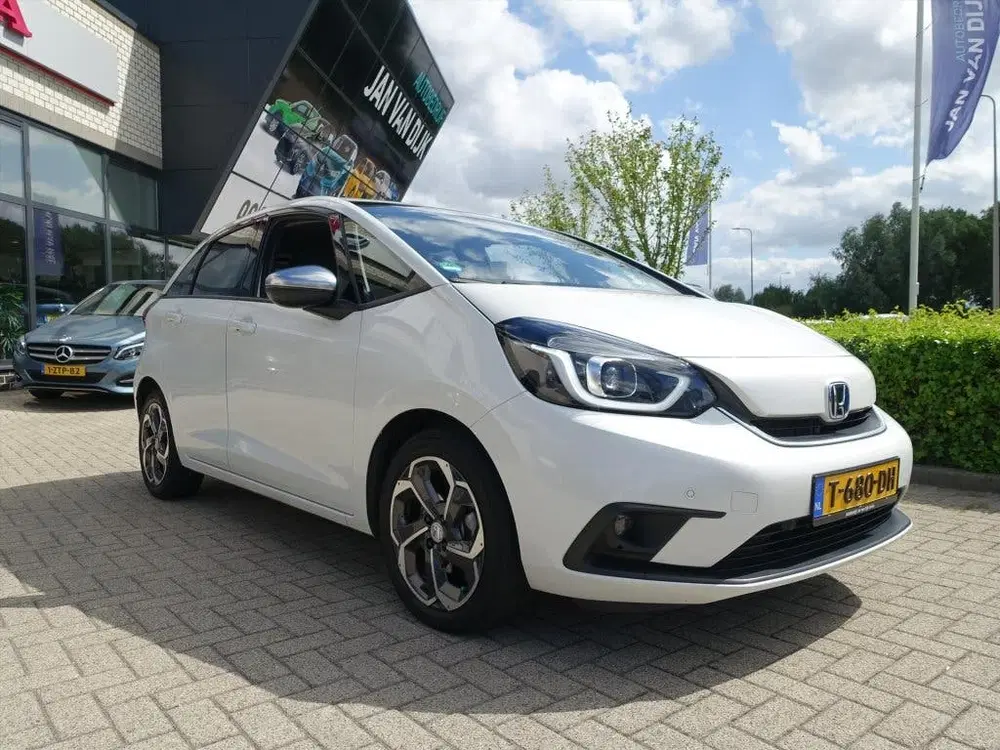 Honda Jazz 1.5 i-MMD 109pk Hybrid CVT Executive Trekh uit 2020, foto 7