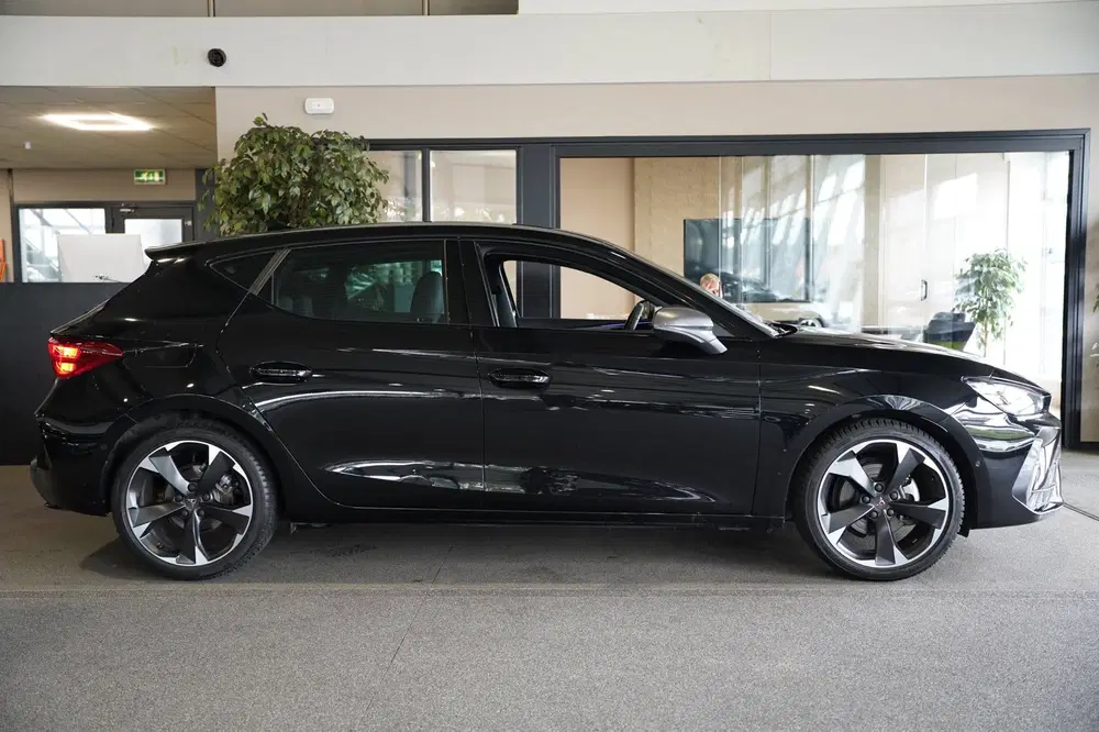Cupra Leon 1.5 eTSI DSG 150PK Facelift Led Navi Cam S uit 2025, foto 7
