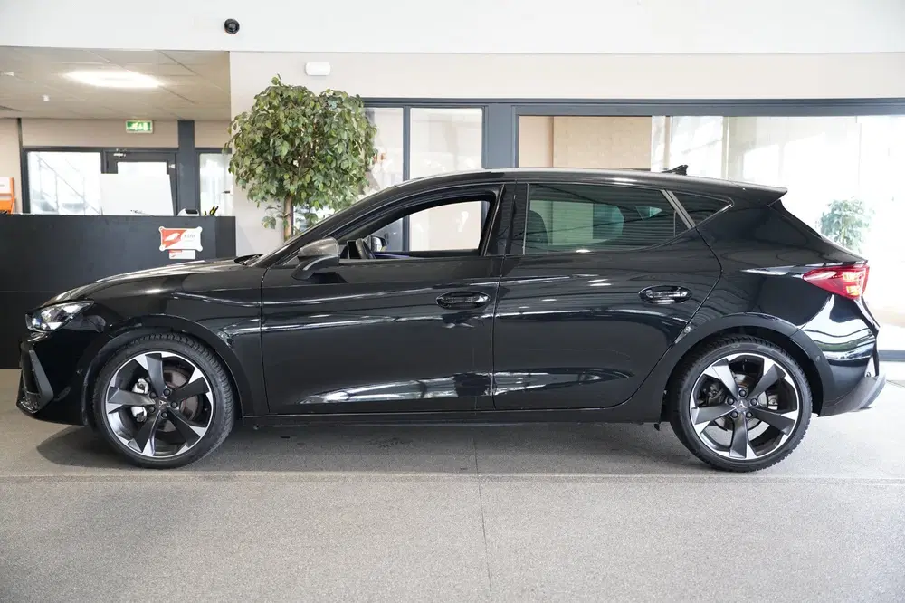 Cupra Leon 1.5 eTSI DSG 150PK Facelift Led Navi Cam S uit 2025, foto 9