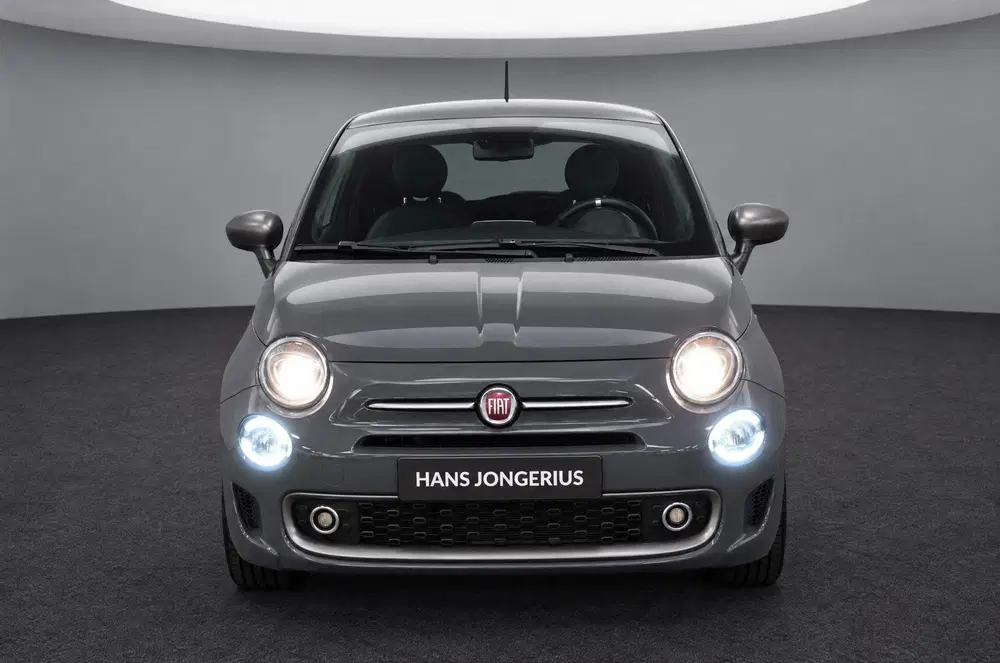 Fiat 500 1.0 Hybrid Sport uit 2021, foto 2