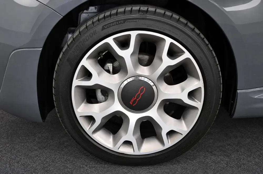 Fiat 500 1.0 Hybrid Sport uit 2021, foto 4