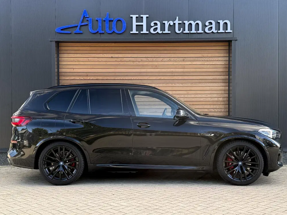 BMW X5 xDrive45e High Executive M-Sport M-SEATS uit 2023, foto 2