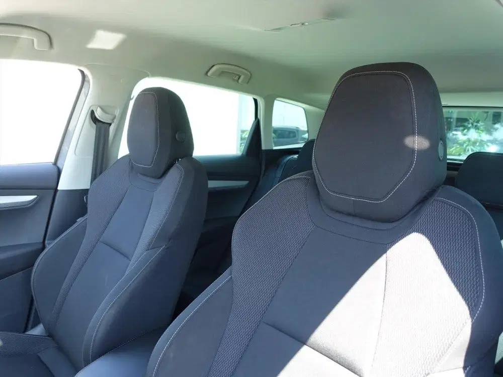 Skoda Karoq 1.5 TSI ACT Greentech 150pk Ambition Busin uit 2023, foto 14