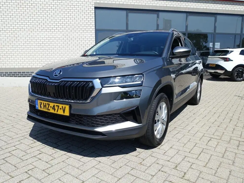Skoda Karoq 1.5 TSI ACT Greentech 150pk Ambition Busin uit 2023, foto 2