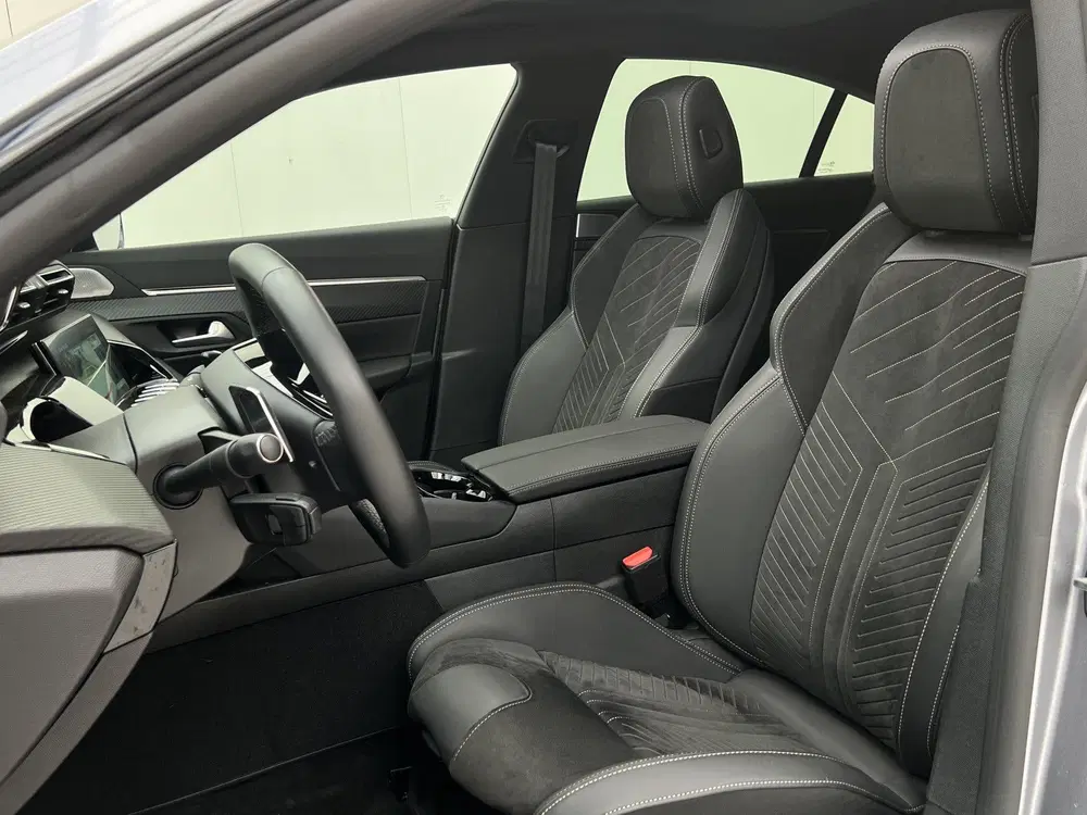 Peugeot 508 HYbrid 225 e-EAT8 Allure Avantage uit 2024, foto 10