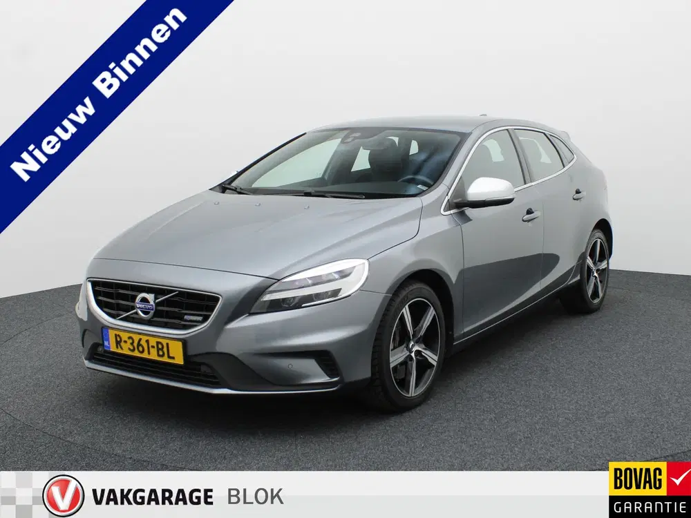 Volvo V40 1.5 T3 R-Design uit 2019