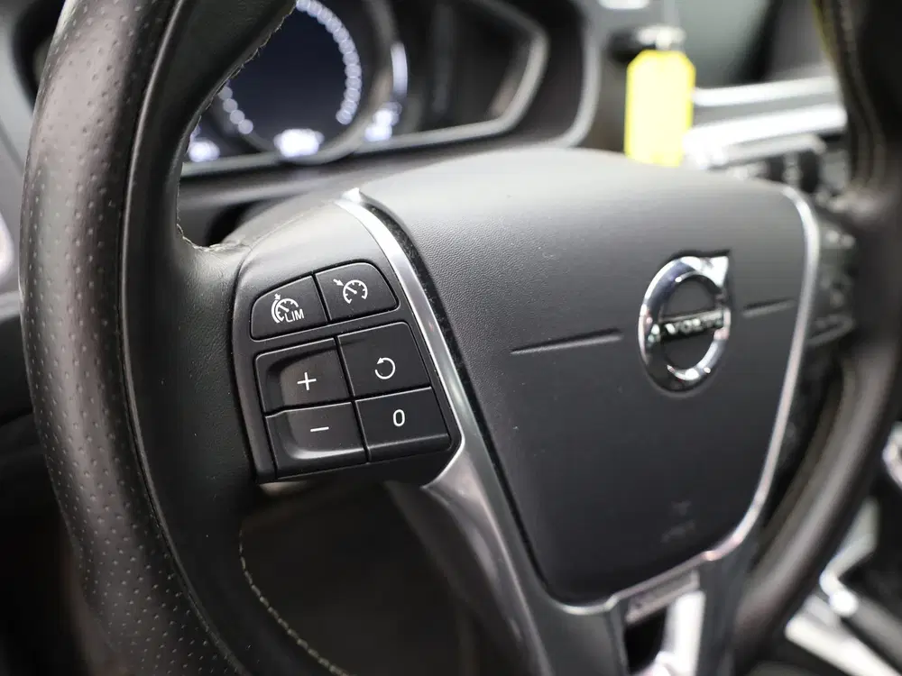 Volvo V40 1.5 T3 R-Design uit 2019, foto 10