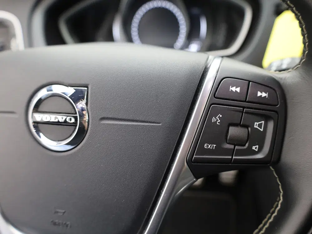 Volvo V40 1.5 T3 R-Design uit 2019, foto 11