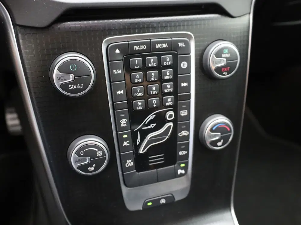 Volvo V40 1.5 T3 R-Design uit 2019, foto 15