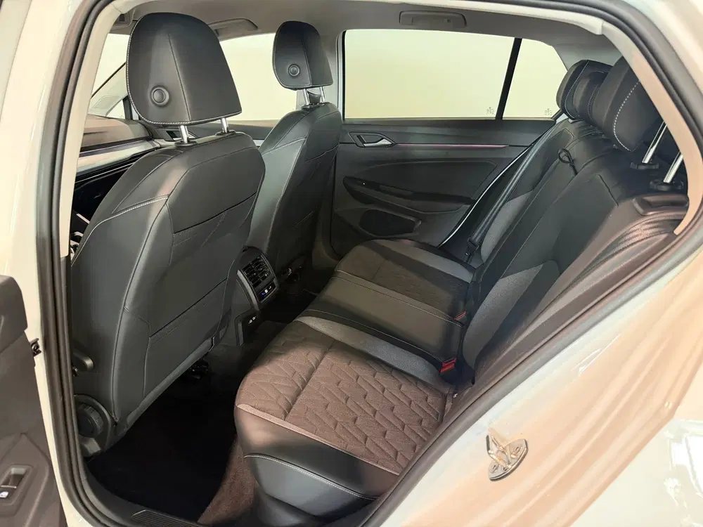 Volkswagen Golf 1.5 eTSI Goal 150pk uit 2025, foto 5