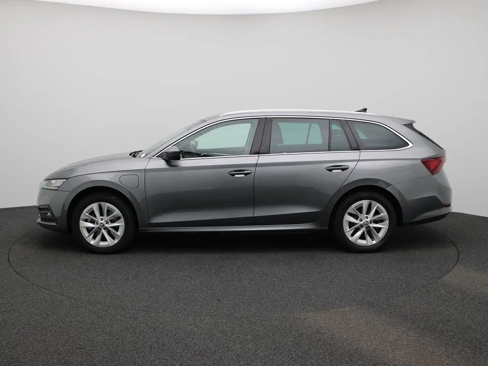 Skoda Octavia 1.4 TSI iV PHEV Business Edition uit 2024, foto 4