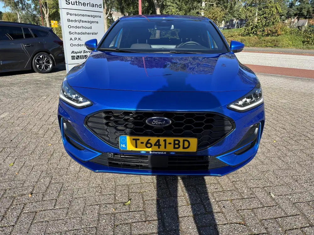 Ford Focus 1.0 EcoBoost Hybrid ST Line X 125pk Trekha uit 2023, foto 2