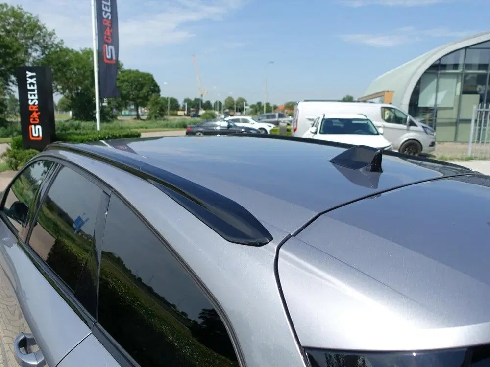 Peugeot 308 1.2 Hybrid 145pk e-DCS6 GT Supermooie Auto uit 2024, foto 12