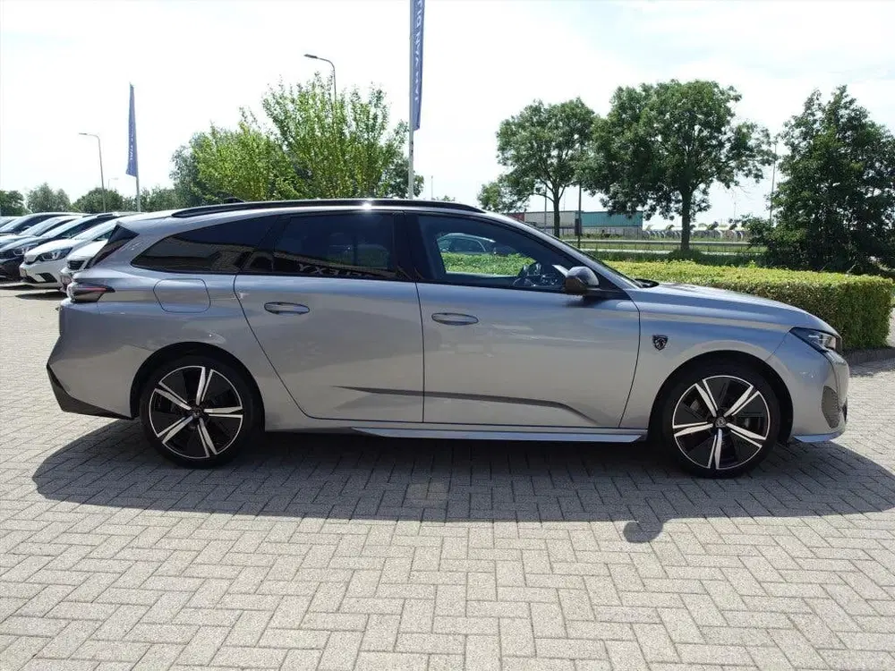 Peugeot 308 1.2 Hybrid 145pk e-DCS6 GT Supermooie Auto uit 2024, foto 6