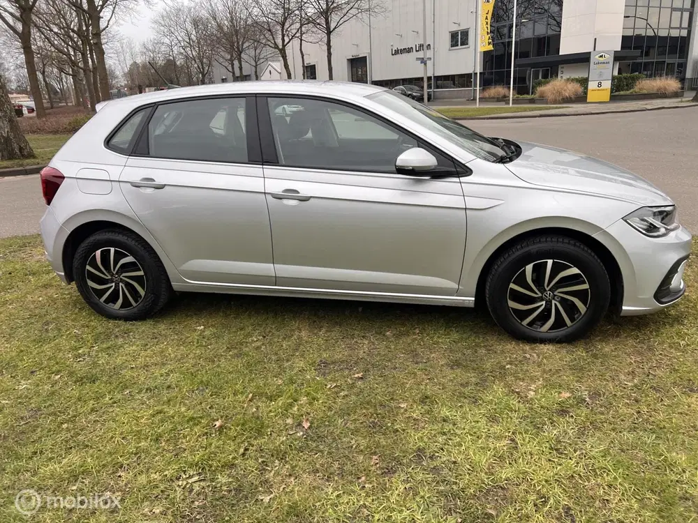 Volkswagen Polo 1.0 TSI Life Business uit 2021, foto 4