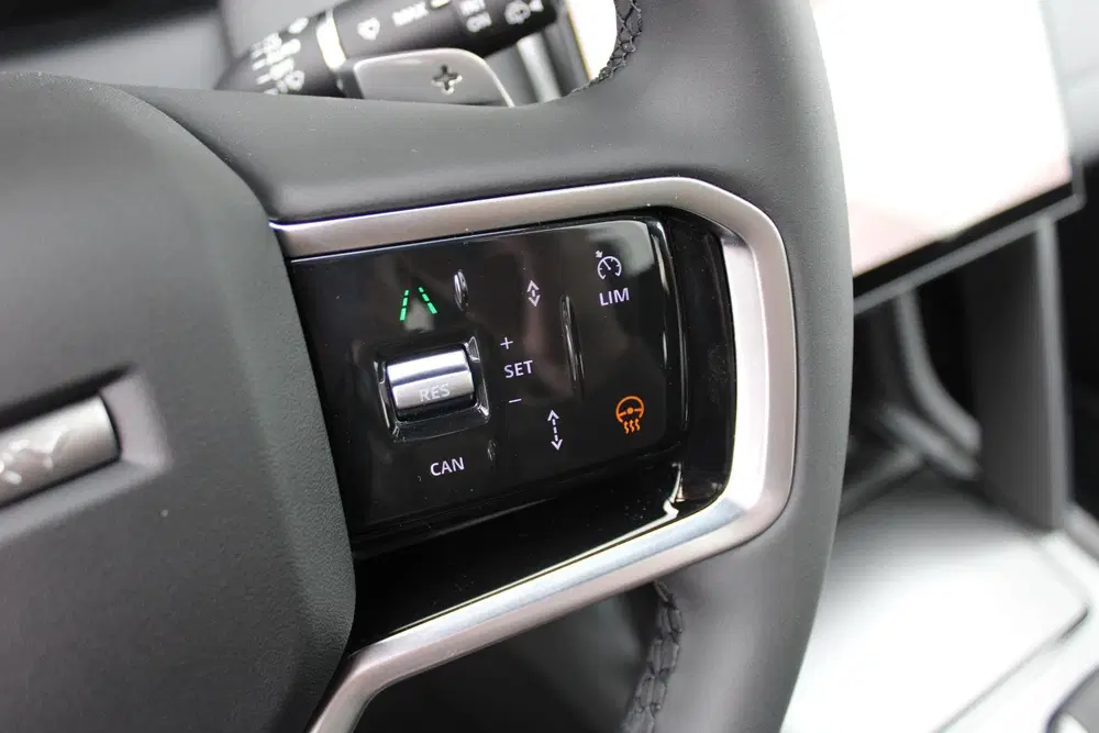 Land Rover Discovery Sport P270e Dynamic SE uit 2025, foto 10