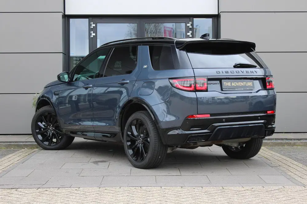 Land Rover Discovery Sport P270e Dynamic SE uit 2025, foto 2