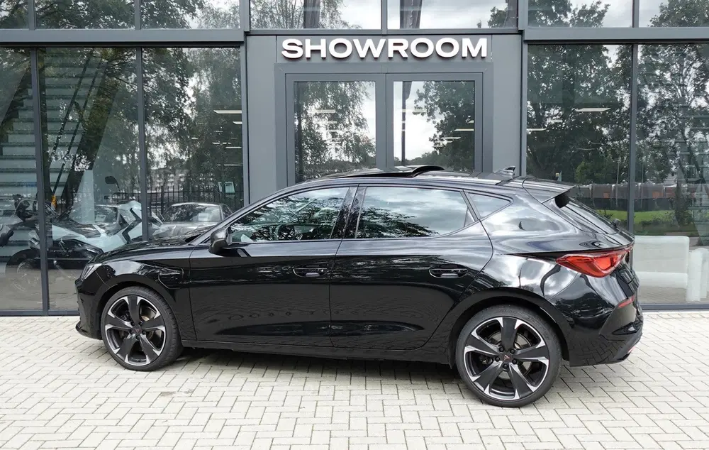 Cupra Leon 1.4 e-Hybrid VZ Adrenaline PANO MATRIX KEY uit 2021, foto 12