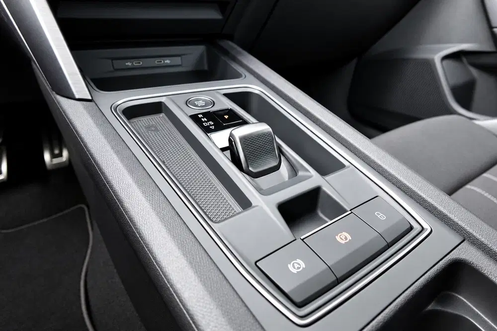 Cupra Leon 1.4 e-Hybrid VZ Adrenaline PANO MATRIX KEY uit 2021, foto 14