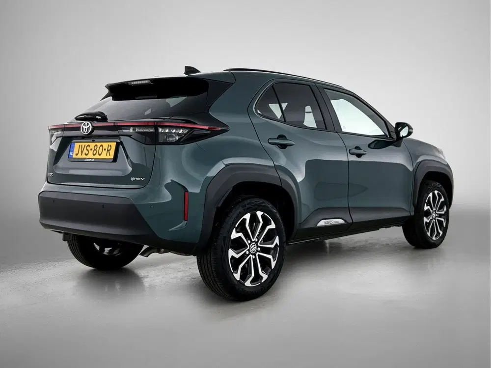 Toyota Yaris Cross 1.5 Hybrid 115 Dynamic Comfort Pack uit 2026, foto 2