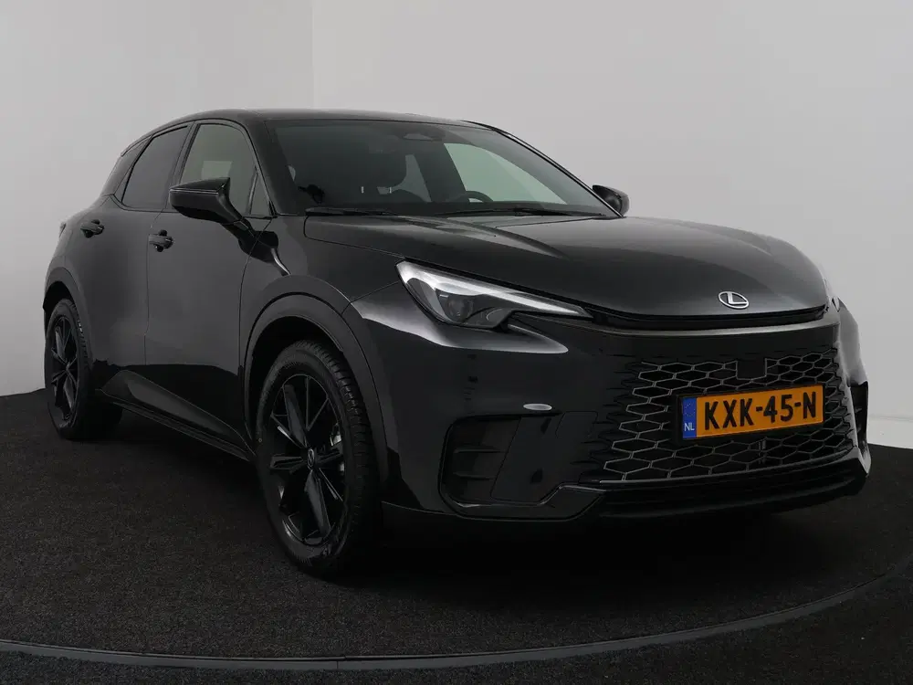 Lexus LBX 1.5 35th Edition 2WD uit 2026, foto 15