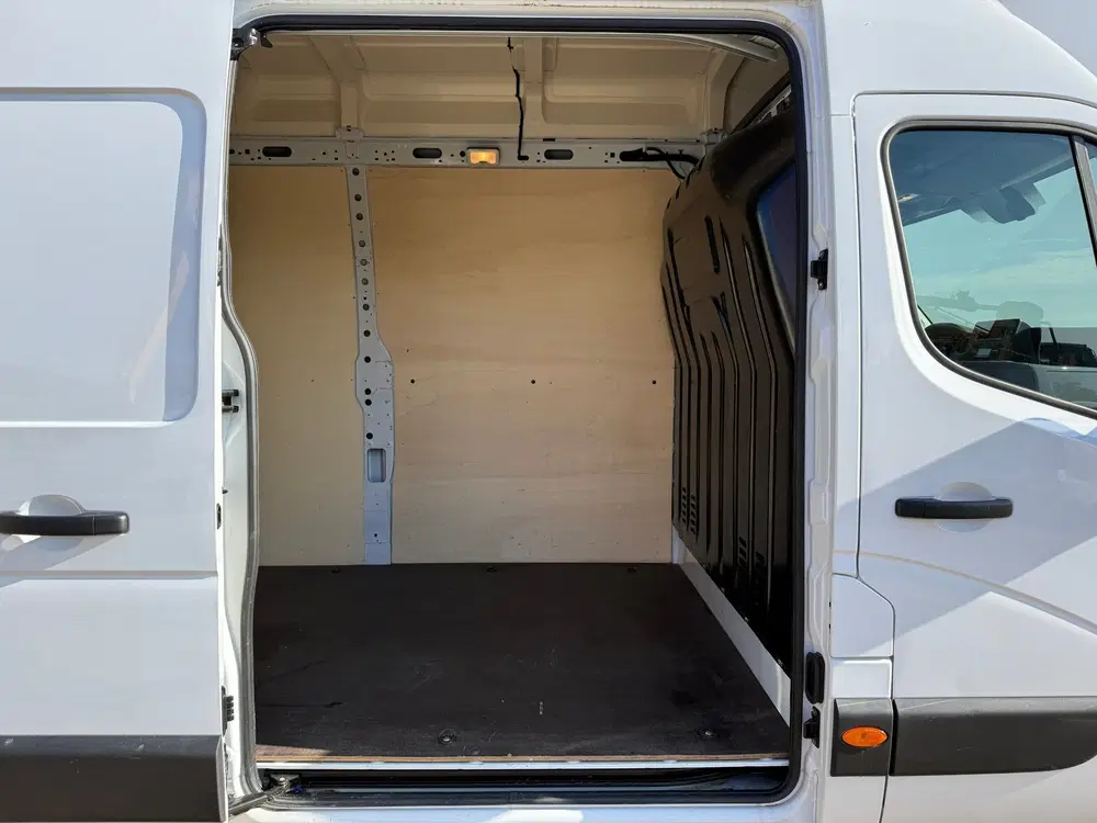 Renault Master L3H3 LED Cruise Control Airco Bluetooth uit 2024, foto 10